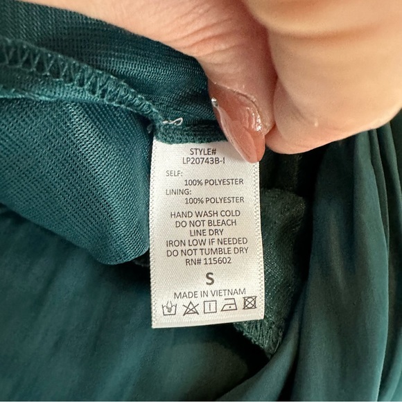 Mahina green long pants suit! - Picture 12 of 13